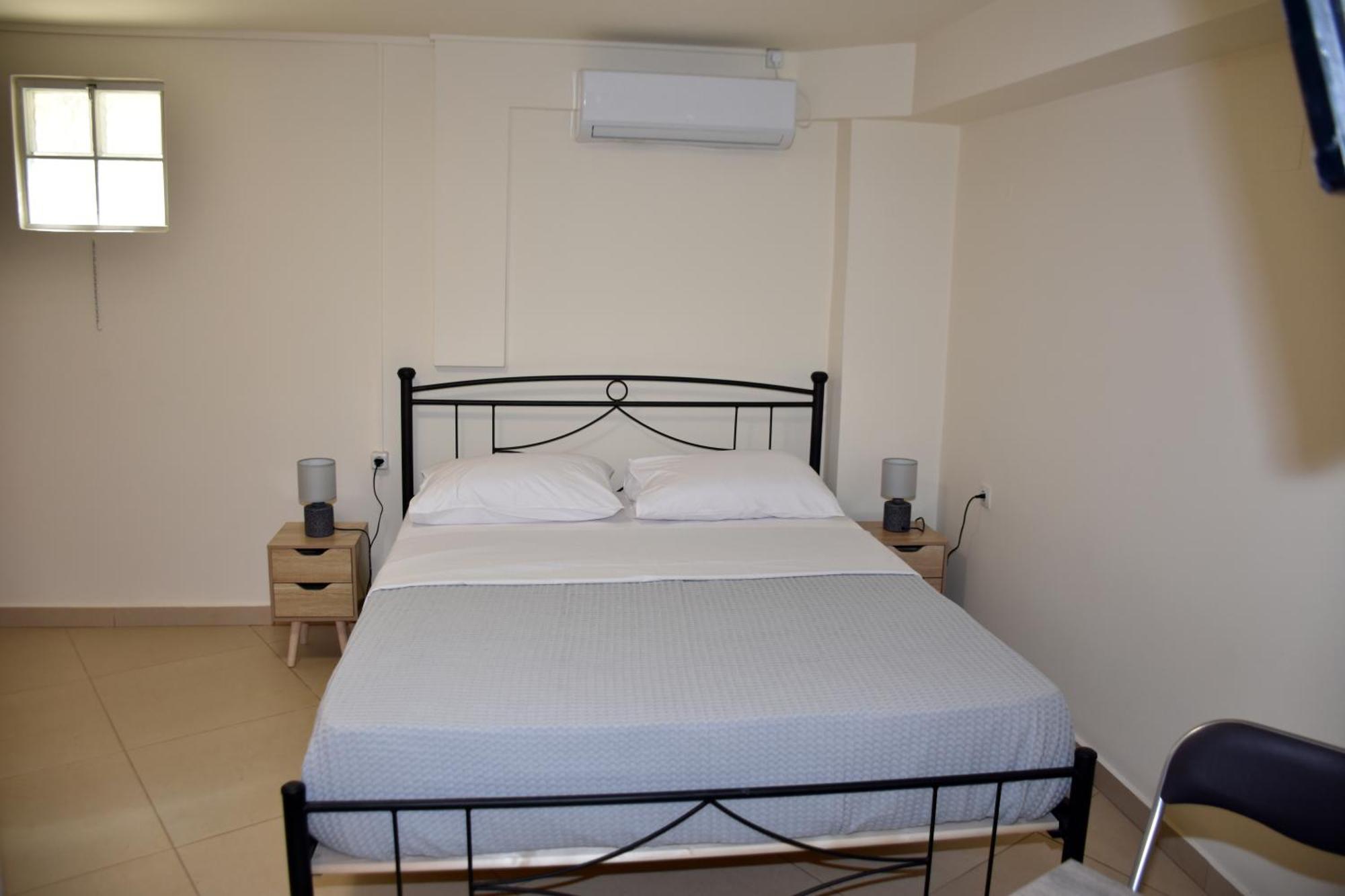 Oceanides Rooms เลฟคานดิ คาลคิดาส ภายนอก รูปภาพ